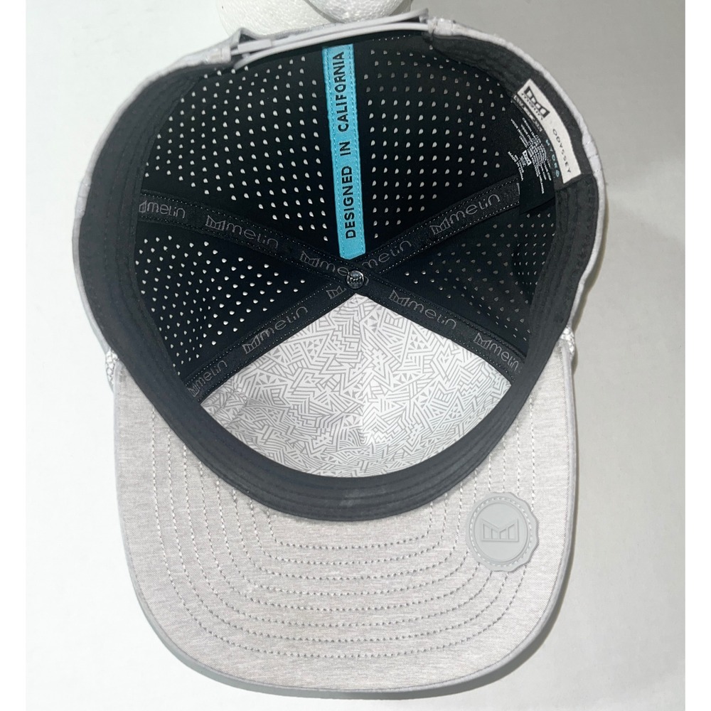 Melin Odyssey Hydro Hat Gray Rope Bulls Icon Snapback Perforated Performance Cap - Picture 6 of 7